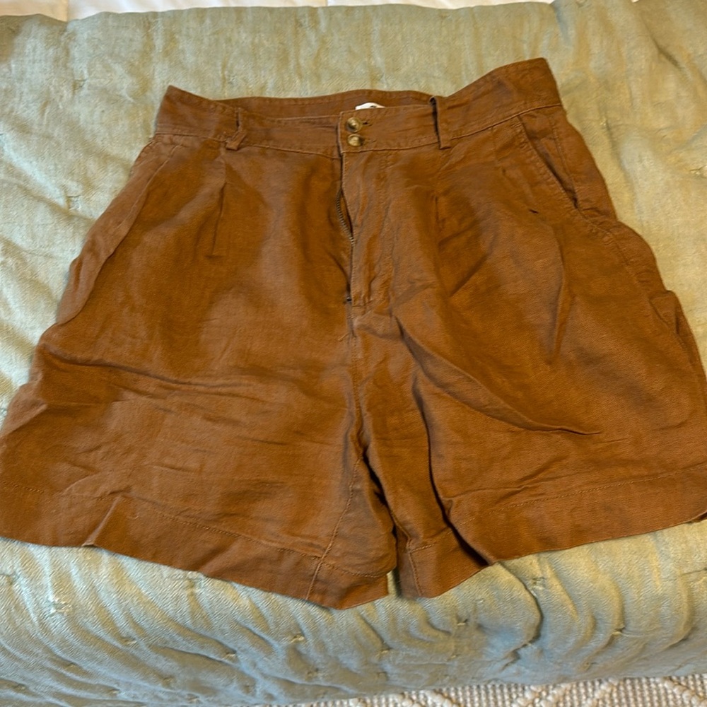 Madewell high waisted brown shorts